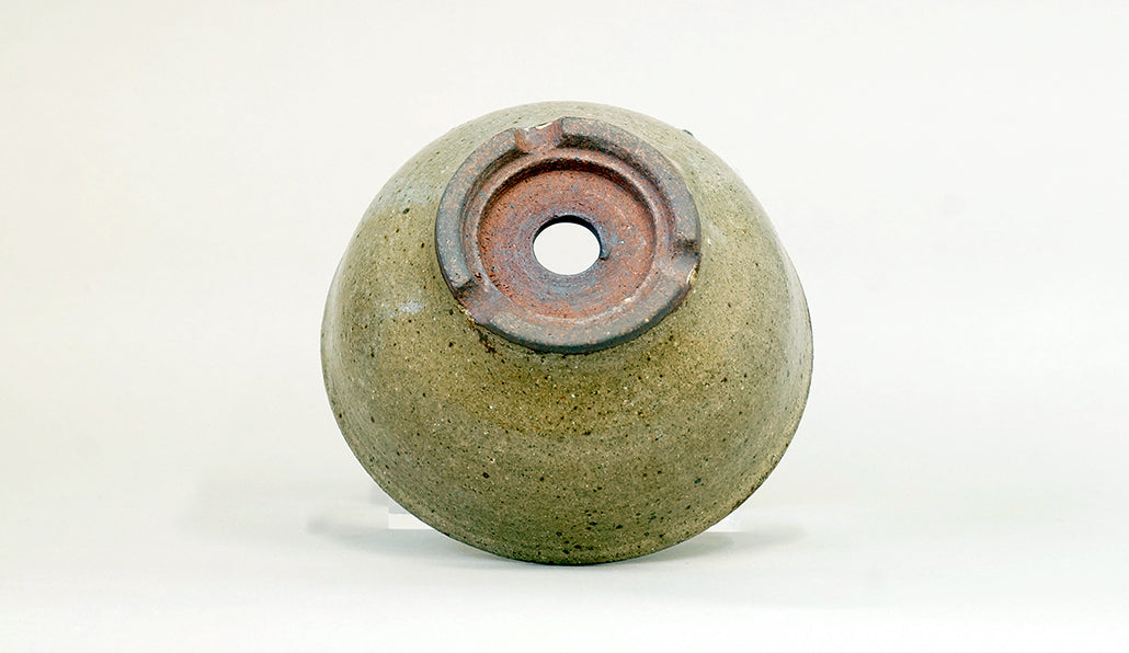 土色の丸鉢 艸屋 13.6cm A053
