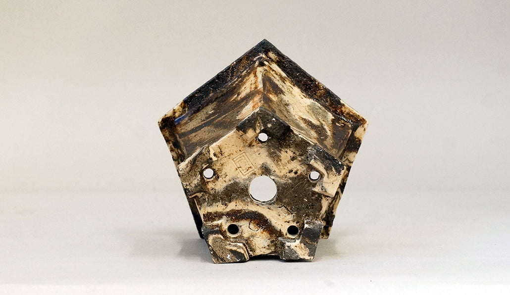 カリーナ マーブル模様の五角鉢 高さ9cm 22040