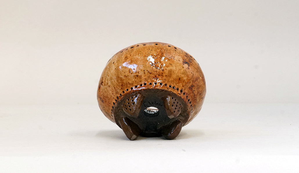 カリーナ オニオンカラーの脚付き丸鉢 8cm C23057