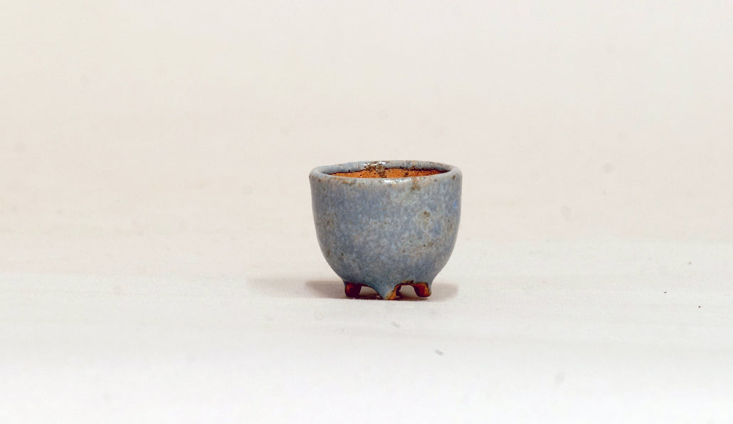 うす水色の丸鉢 みさき圭 3cm K027