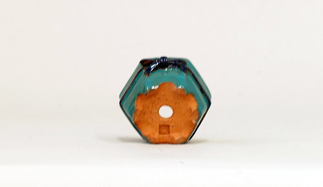 蝶結びの六角鉢 みさき圭 4.8cm K058