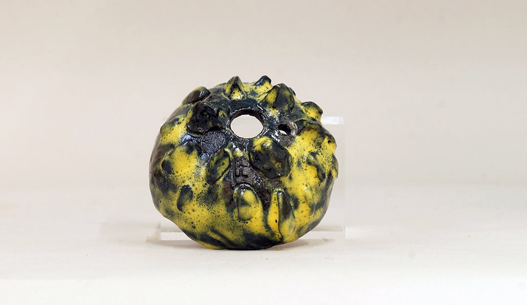 黄色の脚付き丸鉢 ホルビラ 7.5cm TH0024