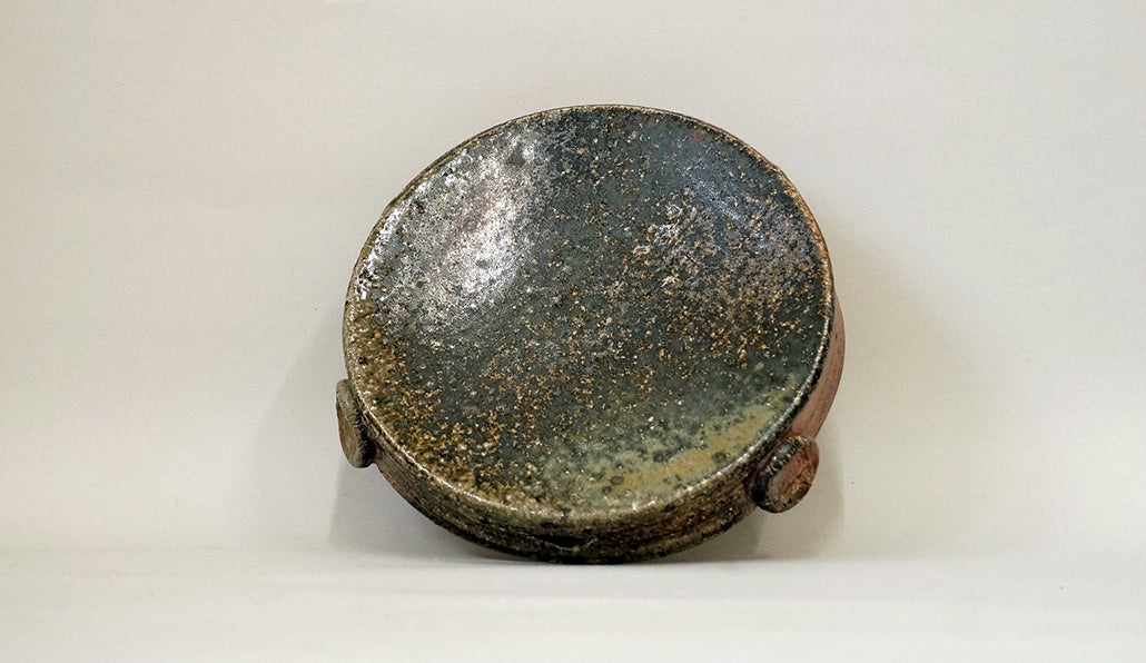 丸い陶板 陶滋 16cm J033