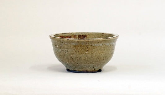 土色の丸鉢 艸屋 13.6cm A052