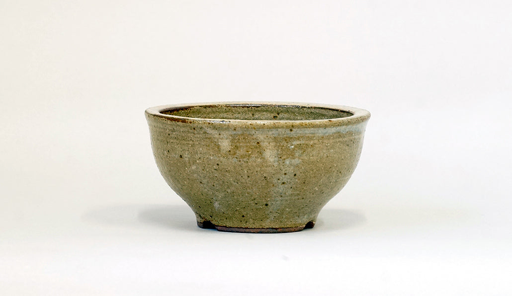 土色の丸鉢 艸屋 13.6cm A053