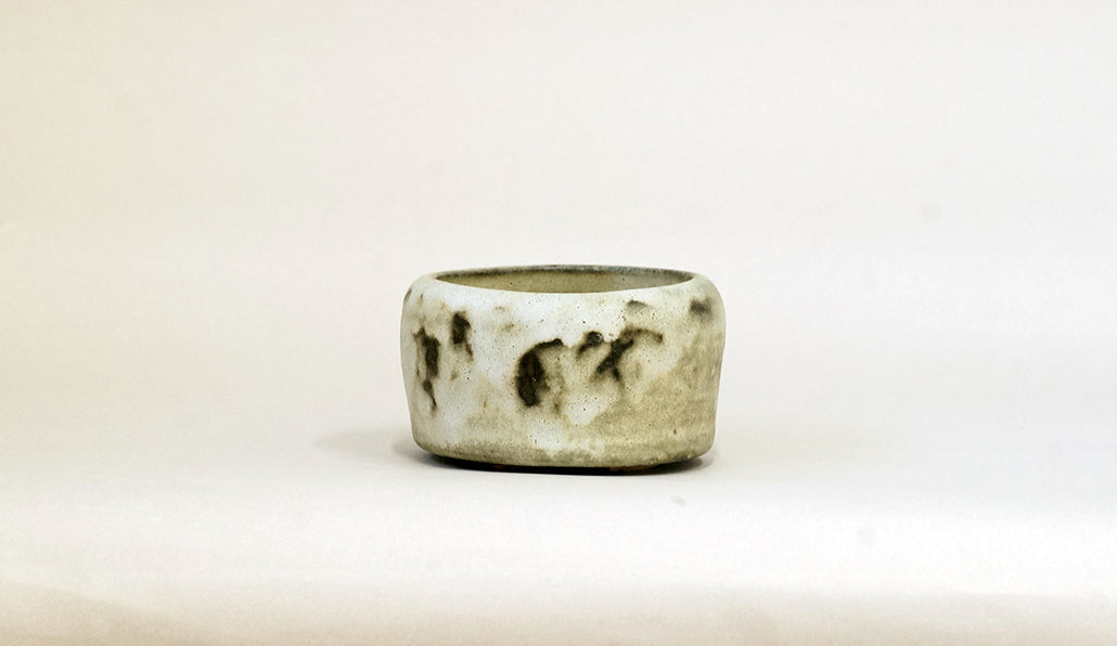 雪山景色の丸鉢 艸屋  8cm A059