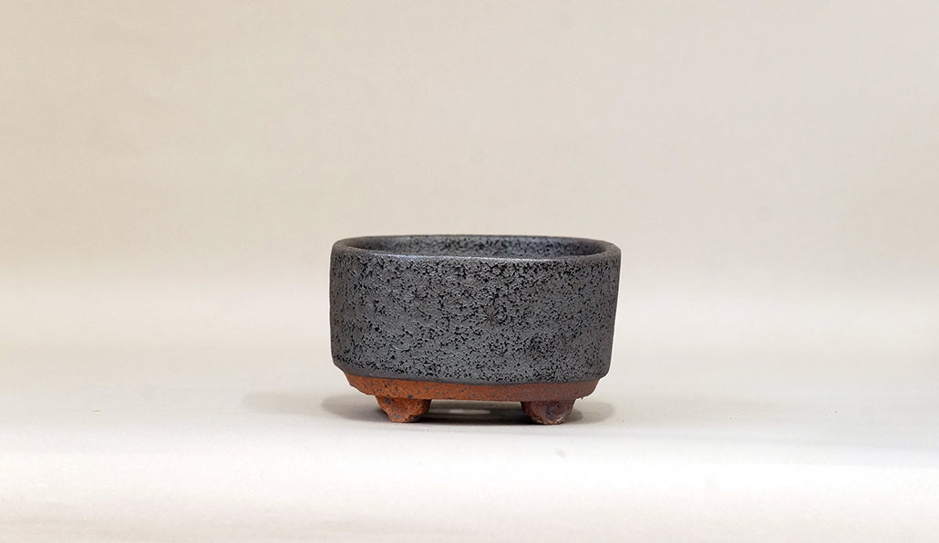 銀鼠色の小判鉢 艸屋 12.8cm A067