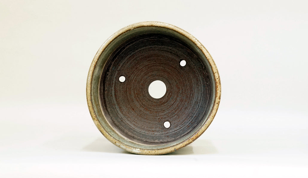 ベージュと白の筒形丸鉢 艸屋  16cm A069