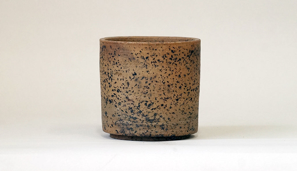 黒のツブツブの丸鉢 10.7cm A079
