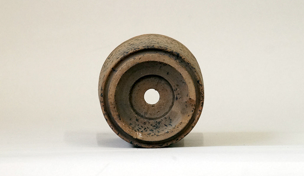 黒のツブツブの丸鉢 10.7cm A079
