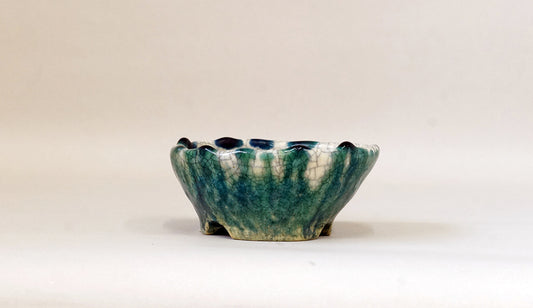 流れる水模様の丸鉢 越前文山 11cm B097