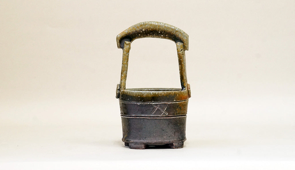 竹籠みたいな盆栽鉢 陶滋 8cm J035