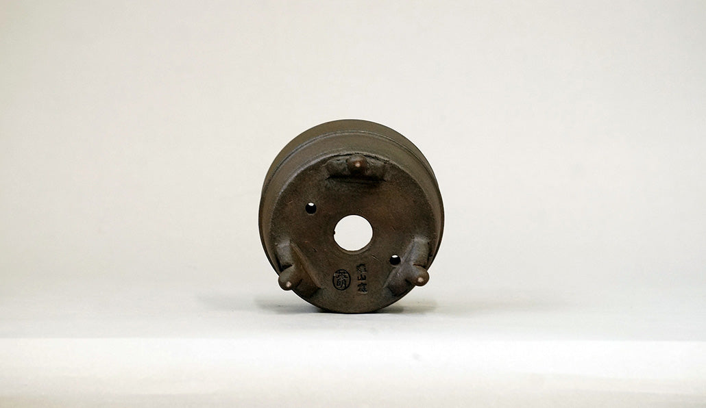 紫泥樽型丸鉢 ３脚付 英明 8.3cm JE027