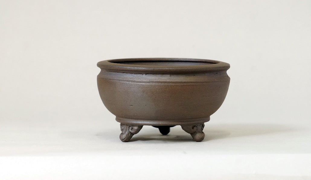 紫泥椀型丸鉢 ３脚付 英明 9.6cm JE030