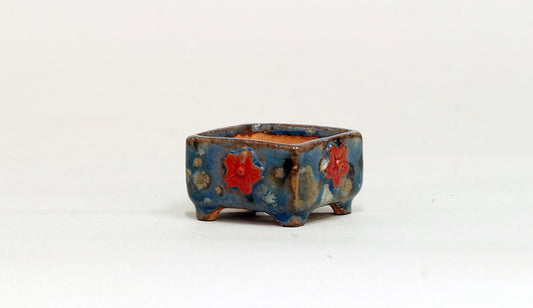 赤い花の正方鉢 みさき圭 3.5cm K025
