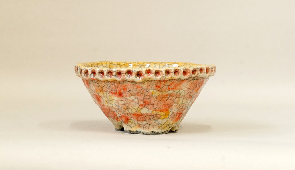 ピンクと赤と黄色の丸鉢 てるみ 14.3cm T063