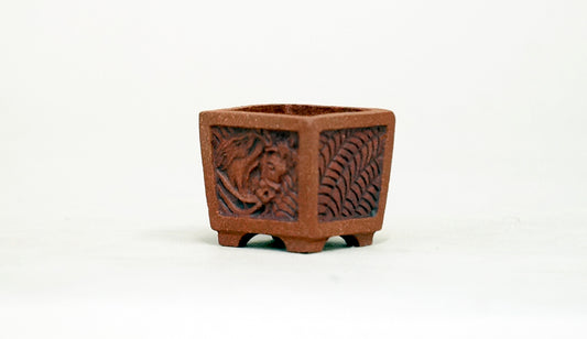 右を向く馬の正方鉢 コブ KB019