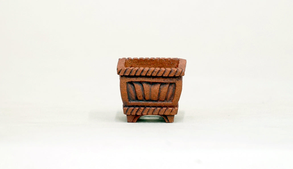 左を向く馬の正方鉢 コブ 2.6cm KB023