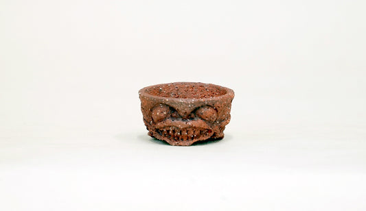 歯を出す顔の丸鉢 コブ 3.5cm KB025